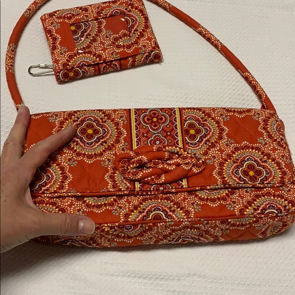 NWOT Vera quilted soft purse and matching wallet - Picture 3 of 8